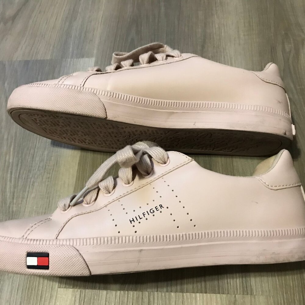 Tommy Hilfiger Ladies Pink Sneakers Size 7